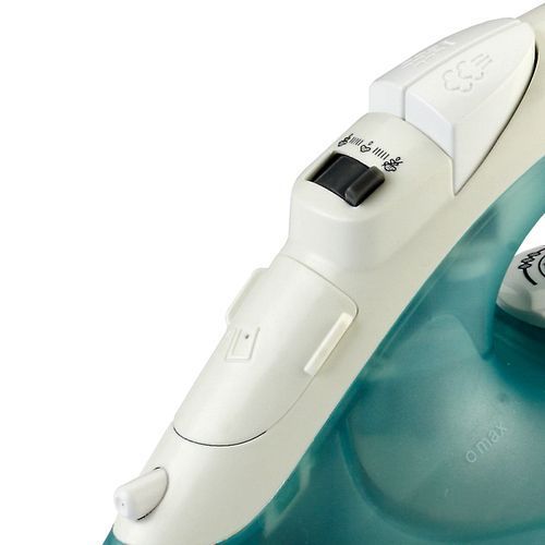 Ramtons RM/306 Steam Iron Box