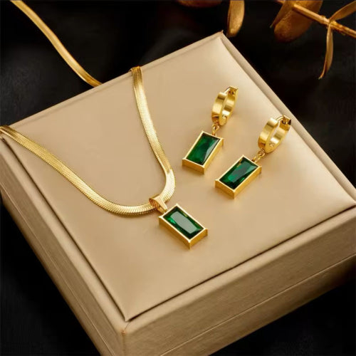 Matching Jewelery Set