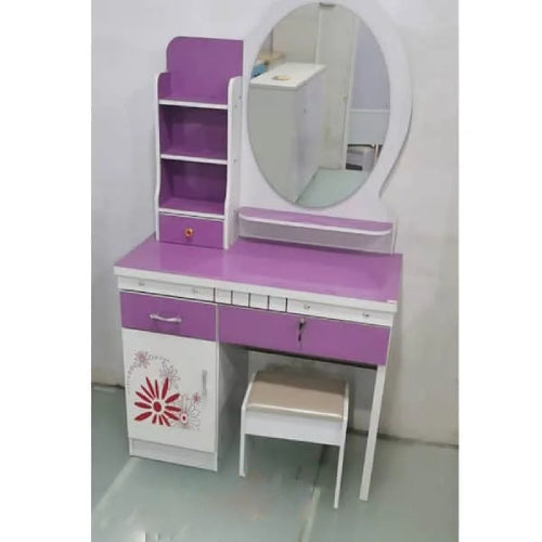 Dollhouse Dressing Table