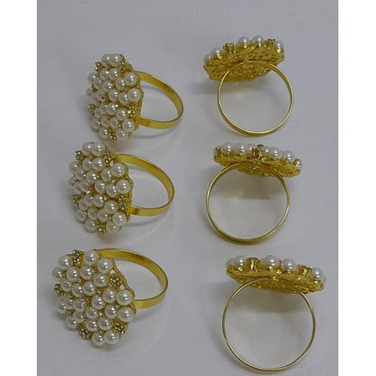 Elegant Pearl Napkin Ring